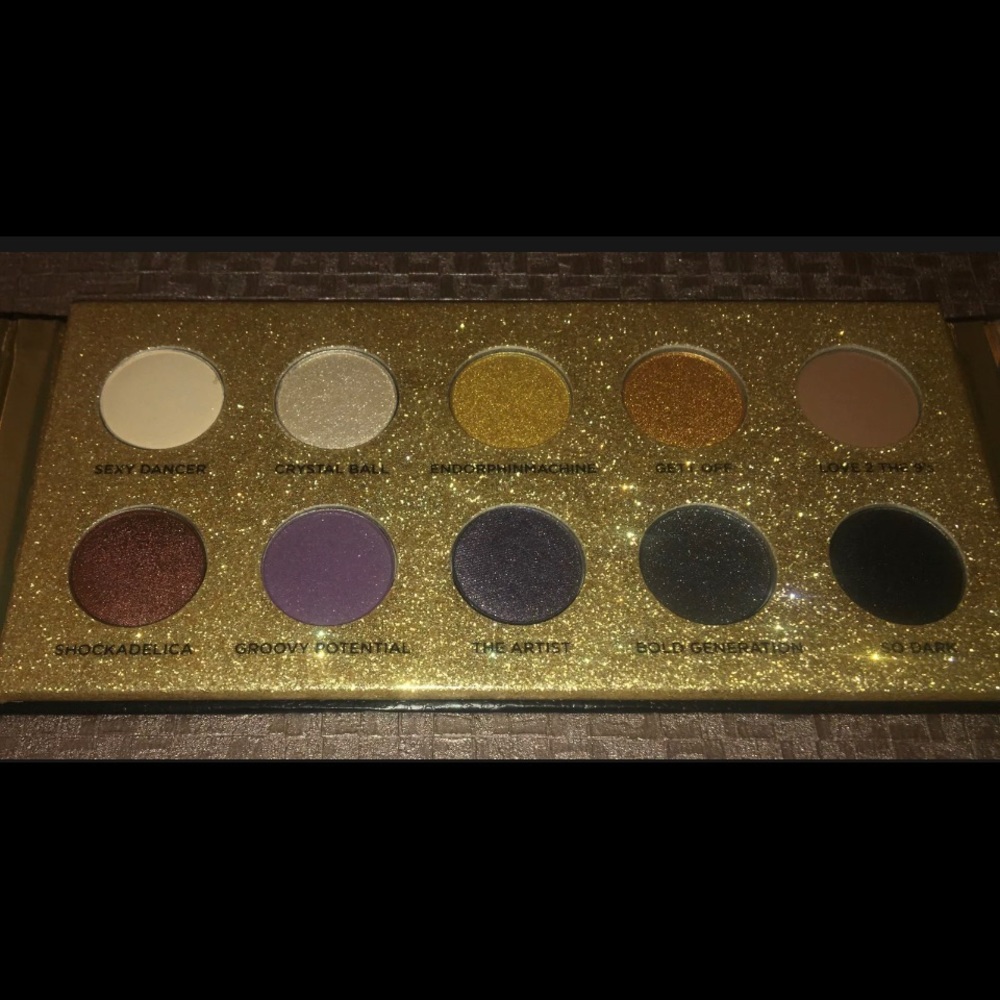 HP!! 🎊🎉🥳Urban Decay PRINCE -U Got the Look Eye Pallette🥳🎊🎉♥️ - Picture 5 of 6
